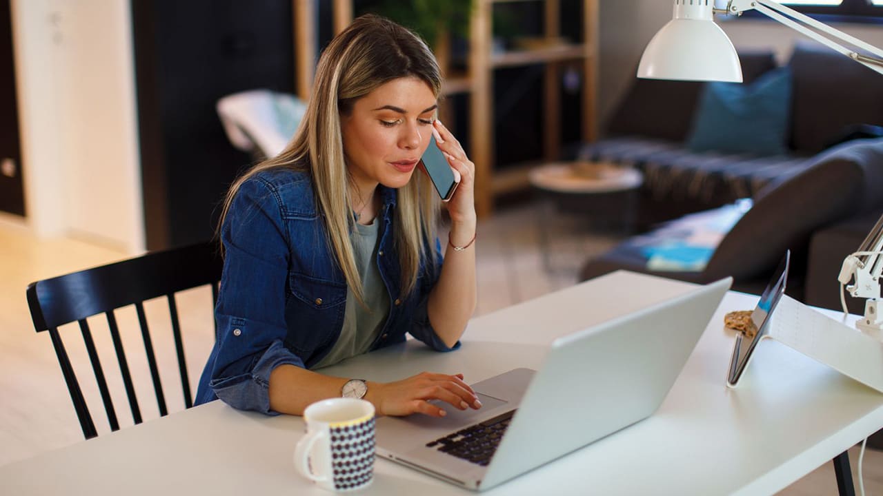 Home-Office-Como-lidar-com-esse-tipo-de-trabalho-dentro-do-condomínio-evolution-administradora-de-condominios
